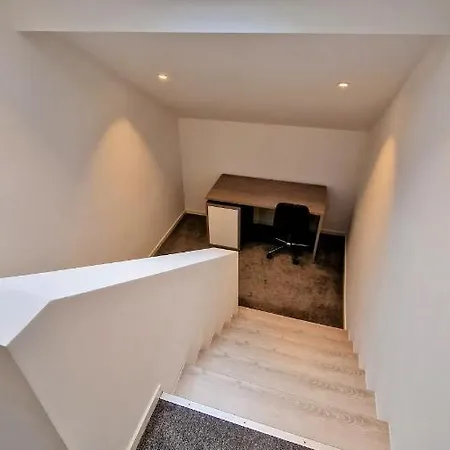 Lovely 2-bedroom Loft With Panoramic View. 公寓